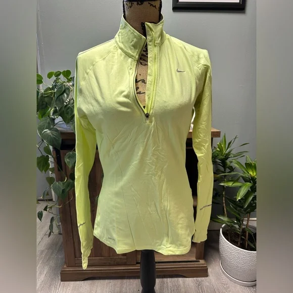 Nike Element dri fit fluorescent yellow 1/2 zip up running top. Size M. - Picture 1 of 5